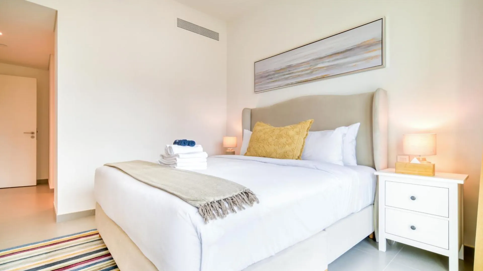 Downtown - 2Br Apartment With Burj Khalifa View Dubai